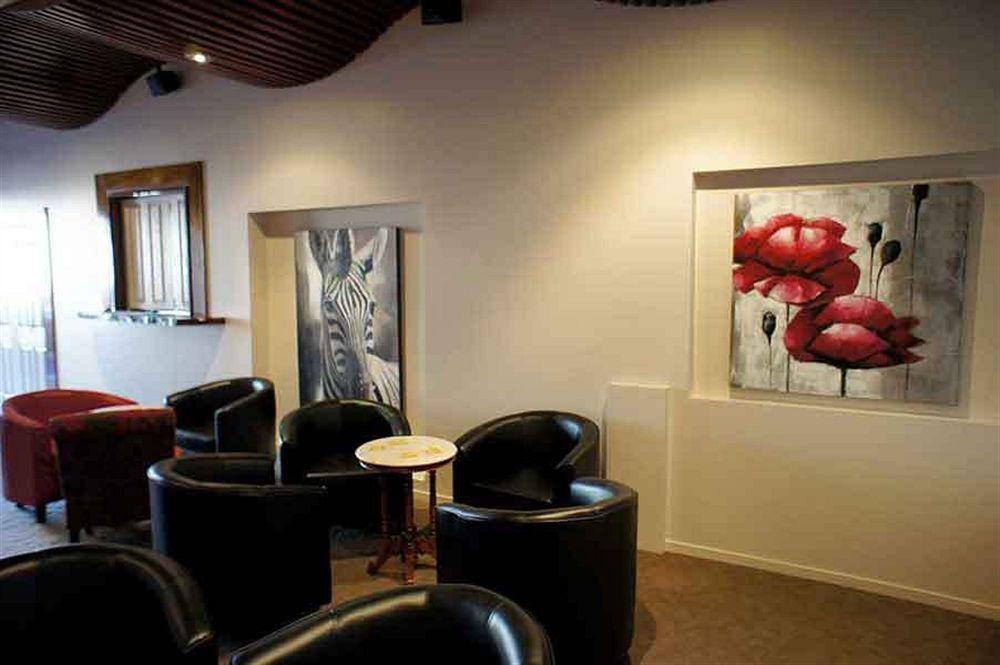 Lees Hotel Ingham Exterior photo